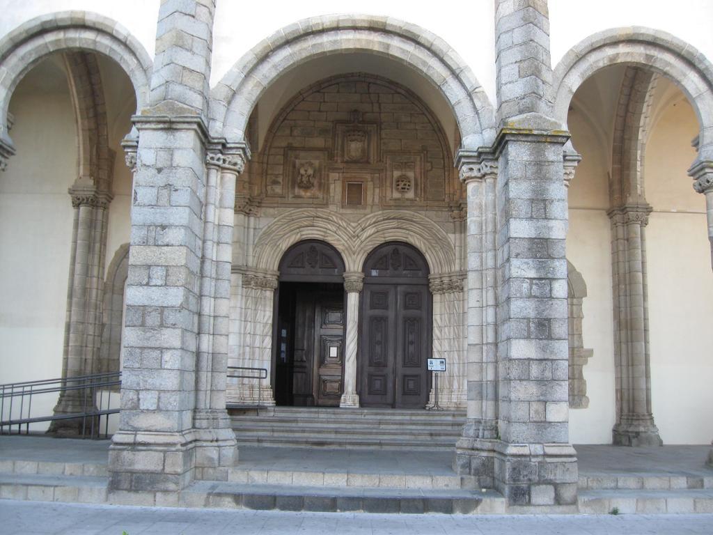 Ebora Home - Garage Free - Centro Historico Evora Exterior photo